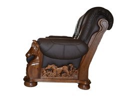 Fotel wypoczynkowy Mustang do salonu rzeźbiona głowa konia